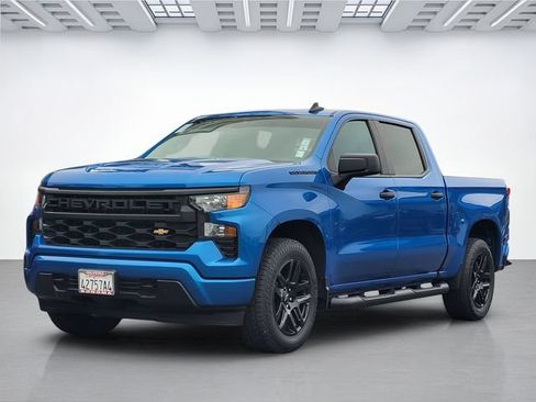 Used 2024 Chevrolet Silverado 1500 Custom w/ Turbomax Blackout Package RWD image 8