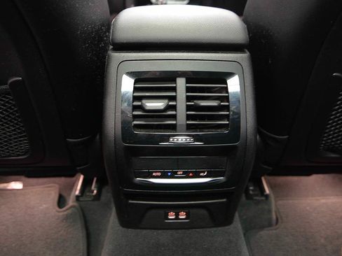Used 2022 BMW X3 sDrive30i w/ M Sport Package 2 RWD image 10