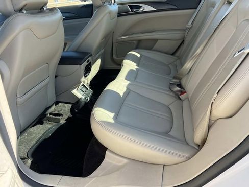 Used 2018 Lincoln MKZ Select w/ Select Plus Package image 13