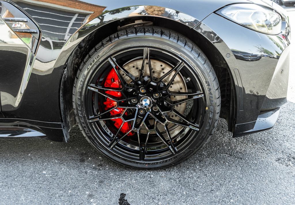 Used 2021 BMW M3 RWD image 5