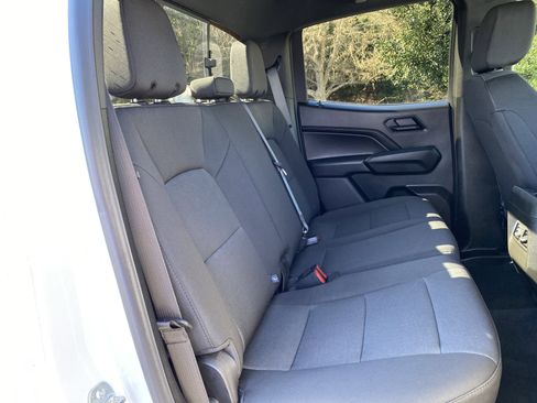 Used 2025 Chevrolet Colorado W/T w/ WT Convenience Package II image 33