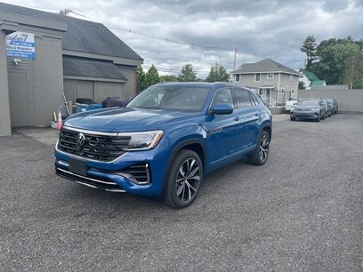 New 2025 Volkswagen Atlas Cross Sport SEL Premium R-Line
