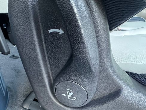 New 2026 Kia Carnival SX image 26