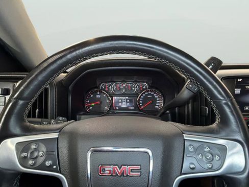 Used 2014 GMC Sierra 1500 SLT w/ SLT Preferred Package RWD image 30
