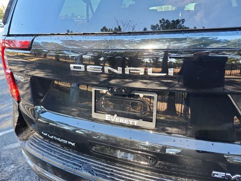 New 2026 GMC Yukon XL Denali Ultimate image 4