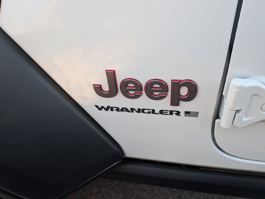 Used 2026 Jeep Wrangler Unlimited Rubicon AWD/4WD image 8