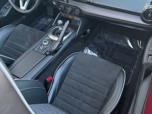 Certified 2024 MAZDA MX-5 Miata Club w/ Brembo/BBS Recaro Package image 19