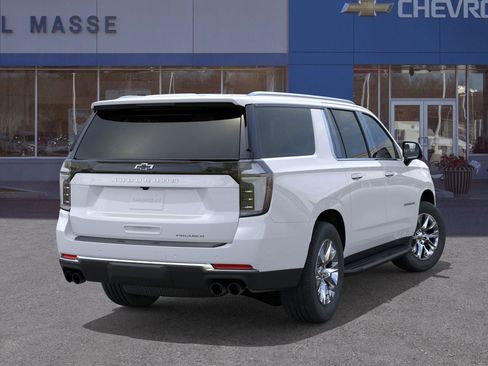 New 2026 Chevrolet Suburban Premier AWD/4WD image 4