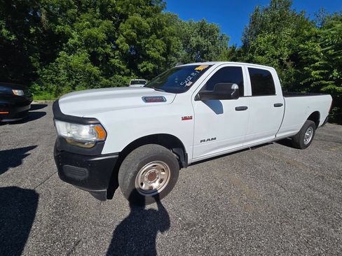 Used 2021 RAM 2500 Tradesman RWD image 2