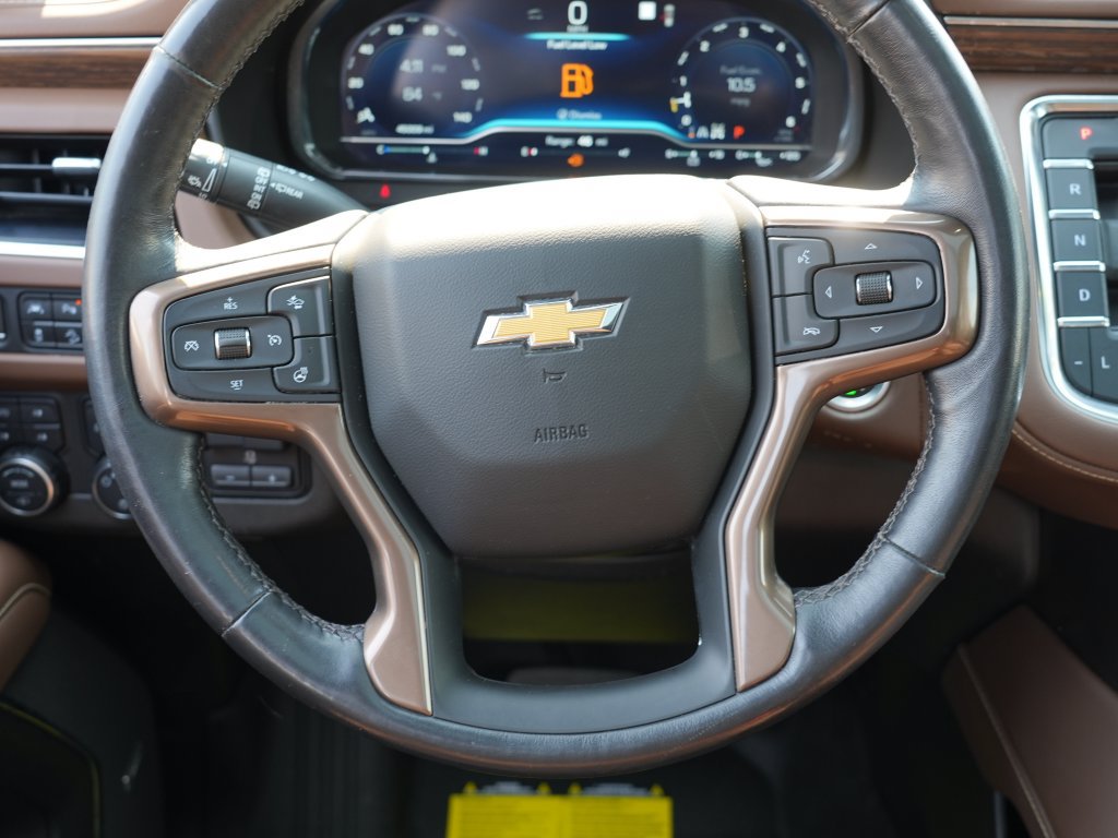 Used 2022 Chevrolet Suburban High Country AWD/4WD image 23