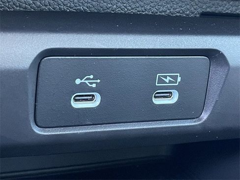 Certified 2025 Honda Accord LX image 19