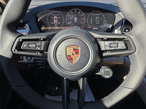 New 2026 Porsche Panamera 4 image 9