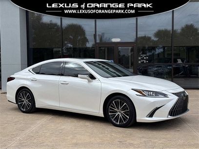 Certified 2023 Lexus ES 350 w/ Premium Package