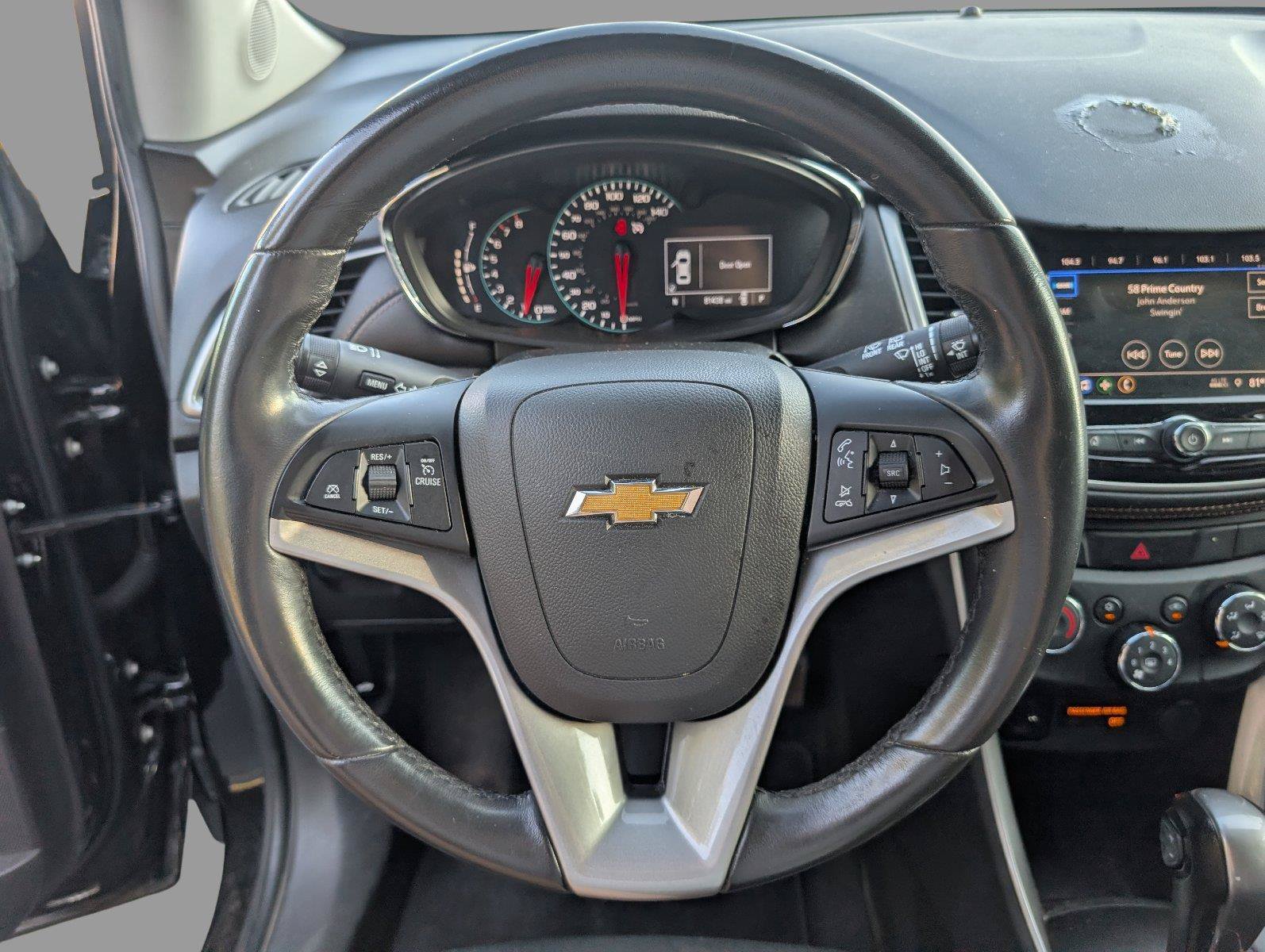 Used 2022 Chevrolet Trax LT w/ LT Convenience Package FWD image 27
