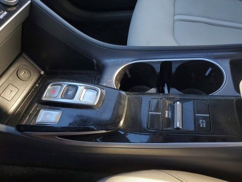 Used 2023 Hyundai Sonata SEL image 31