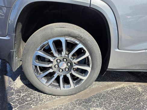 Used 2020 GMC Acadia Denali w/ Trailering Package AWD/4WD image 16