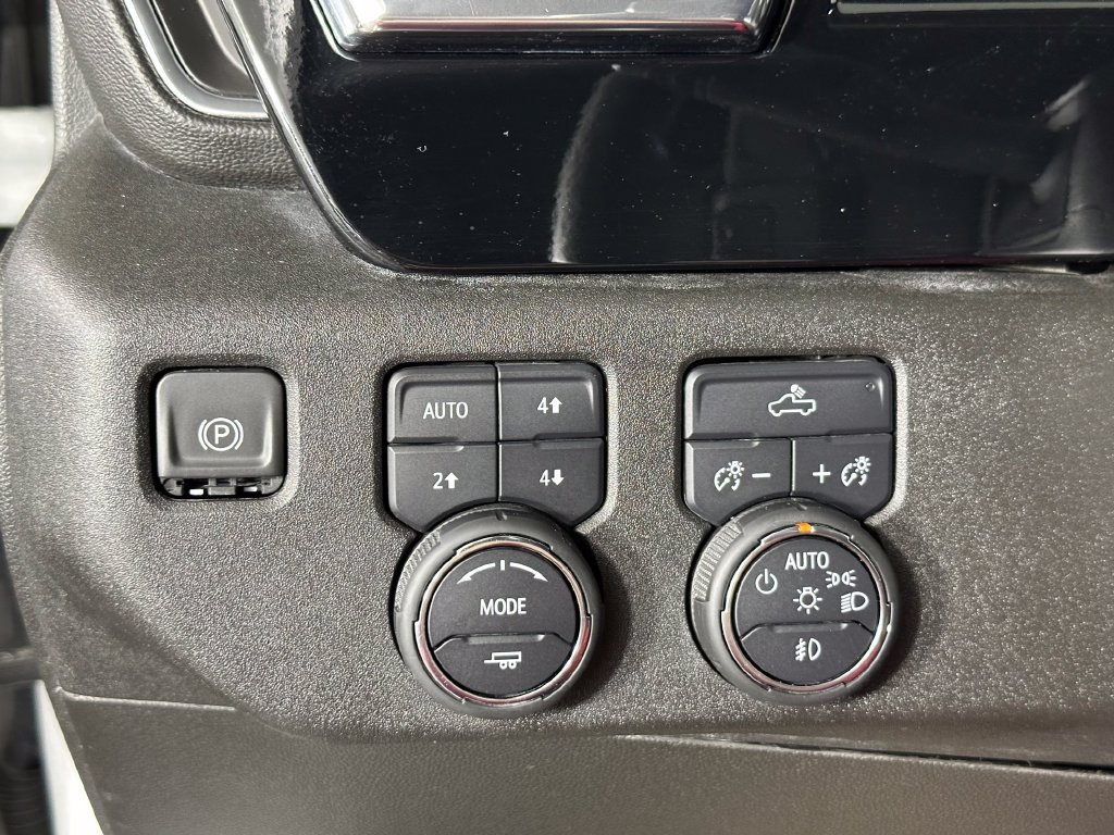 Used 2024 Chevrolet Silverado 1500 RST AWD/4WD image 24