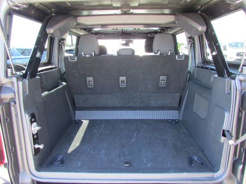 Used 2025 Ford Bronco Big Bend AWD/4WD image 32