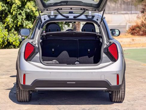 New 2026 MINI Cooper 2-Door Hardtop FWD image 28