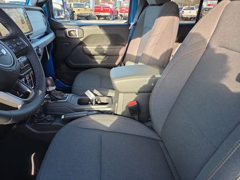 New 2026 Jeep Gladiator Sport image 16