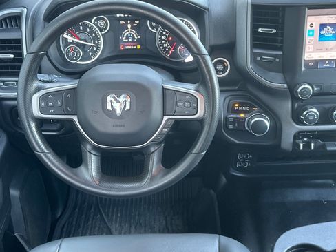 Used 2024 RAM 2500 Tradesman w/ Chrome Appearance Group image 16