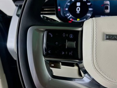 New 2026 Land Rover Range Rover Long Wheelbase SE image 9