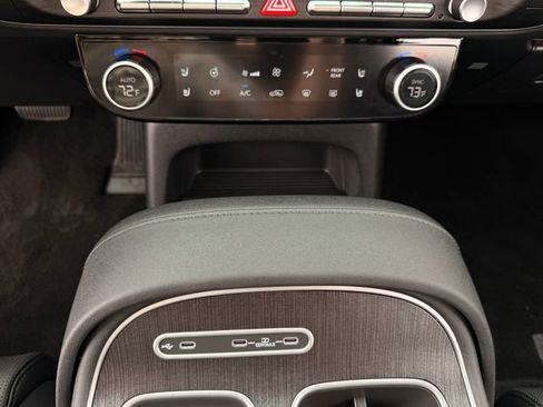 Used 2026 Hyundai Palisade SEL AWD/4WD image 17