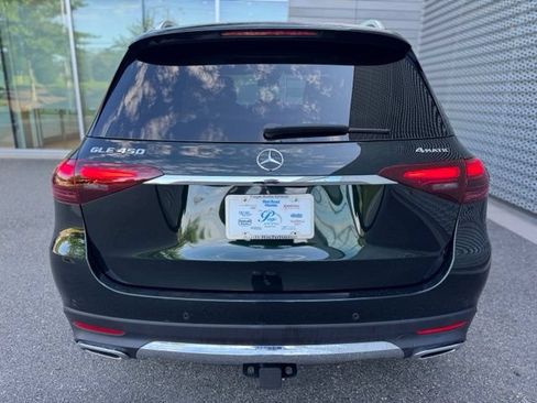 Used 2024 Mercedes-Benz GLE 450 4MATIC image 4