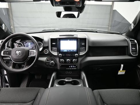 New 2026 RAM 1500 Express AWD/4WD image 25