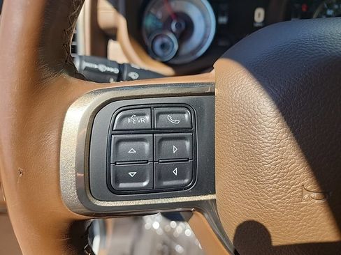 Used 2022 RAM 3500 Limited AWD/4WD image 15