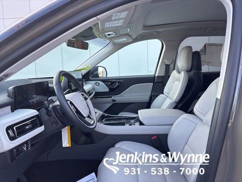 New 2025 Lincoln Aviator Reserve w/ Equipment Group 201A AWD/4WD image 5