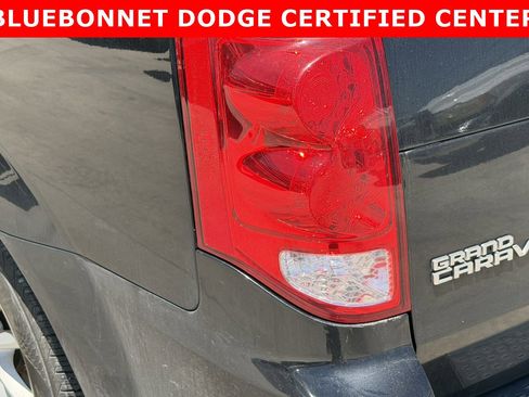 Used 2019 Dodge Grand Caravan SXT FWD image 9