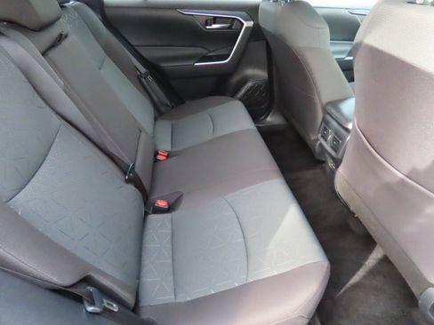 Used 2025 Toyota RAV4 XLE image 13