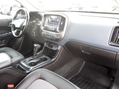 Used 2016 Chevrolet Colorado Z71 AWD/4WD image 15