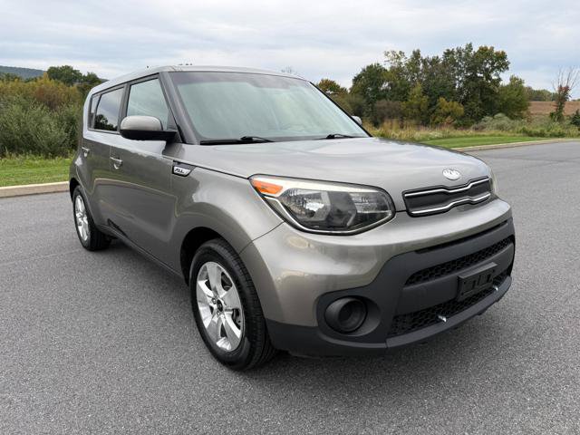 Used 2018 Kia Soul w/ Convenience Package FWD image 3