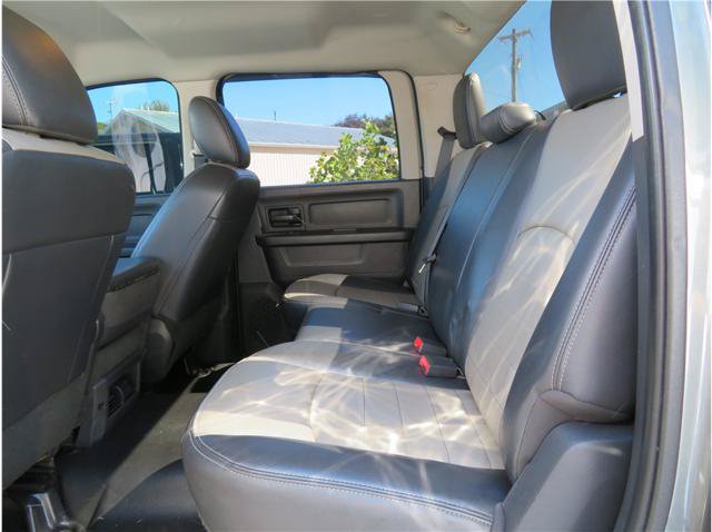 Used 2012 RAM 2500 ST w/ Protection Group AWD/4WD image 6