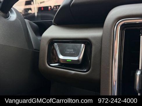 New 2026 GMC Yukon XL Denali Ultimate AWD/4WD image 19