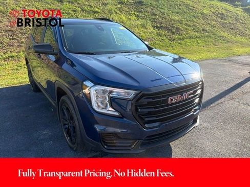 Used 2022 GMC Terrain SLE w/ Driver Convenience Package AWD/4WD image 19