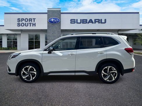 Used 2023 Subaru Forester Touring AWD/4WD image 6