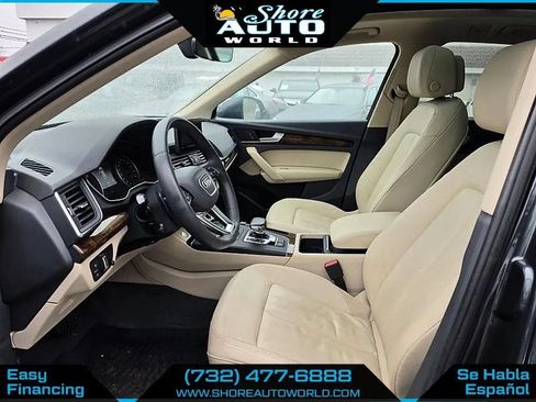 Used 2018 Audi Q5 2.0T Premium w/ Convenience Package AWD/4WD image 8
