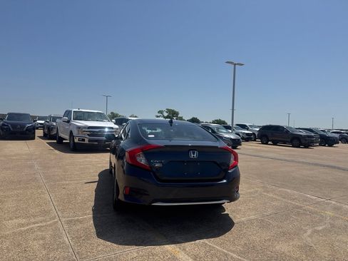 Used 2020 Honda Civic EX image 16