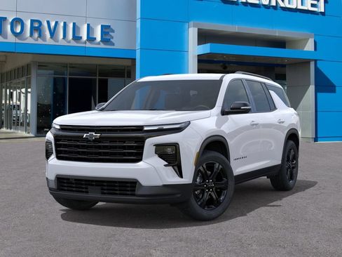 New 2027 Chevrolet Traverse LT w/ Midnight/Sport Edition FWD image 6