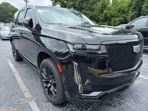 Used 2024 Cadillac Escalade Sport w/ LPO, ONYX Package AWD/4WD image 2