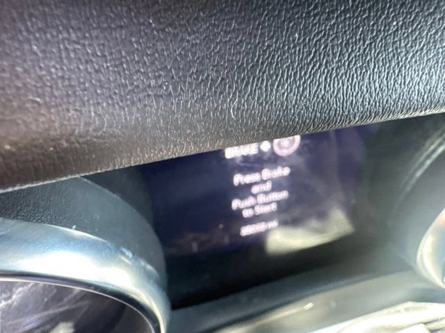 Used 2023 Jeep Wrangler Unlimited Rubicon 4xe w/ Cold Weather Group AWD/4WD image 11