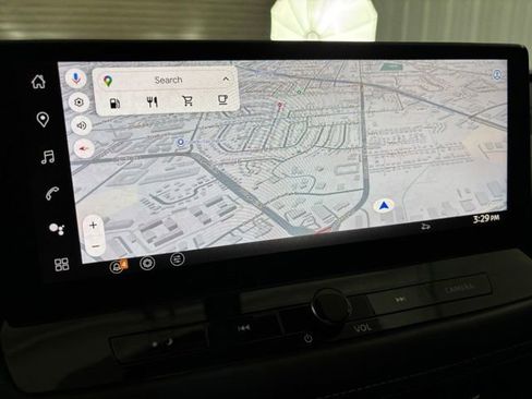 Used 2024 Nissan Rogue Platinum w/ Platinum Premium Package image 16