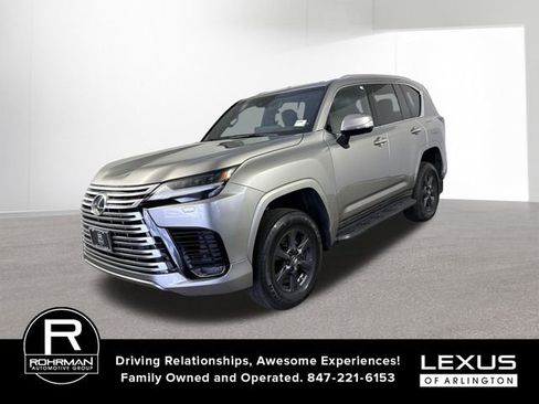 Used 2024 Lexus LX 600 4WD w/ Luxury Package image 2