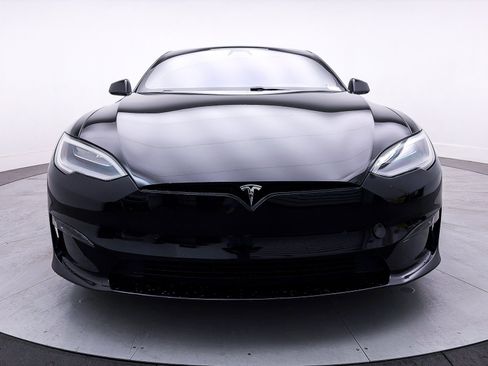 Used 2021 Tesla Model S Plaid image 10