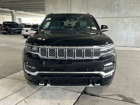 Used 2024 Jeep Grand Wagoneer L 4WD w/ HD Trailer Tow Package image 6