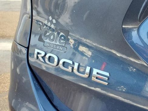 Used 2014 Nissan Rogue SL w/ SL Premium Package image 16