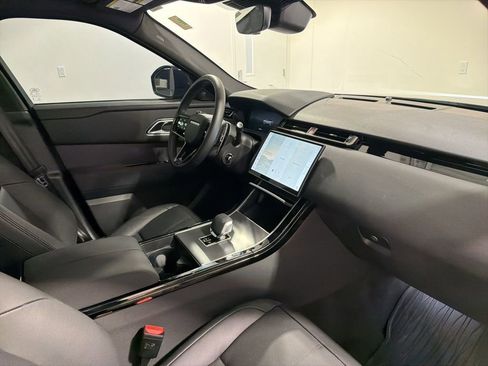 Used 2026 Land Rover Range Rover Velar S AWD/4WD image 24